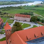 Zamek 4* 格涅夫