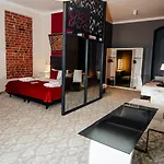 Zamek 4* 格涅夫