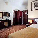 Ξενοδοχείο Zamek 4*