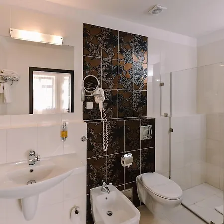 Zamek Hotell 4*